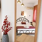 Pensión ιno 4*