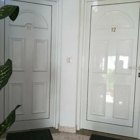 ιno 4* مدينة سكياثوس